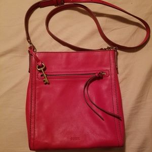 Fossil leather explorer crossbody